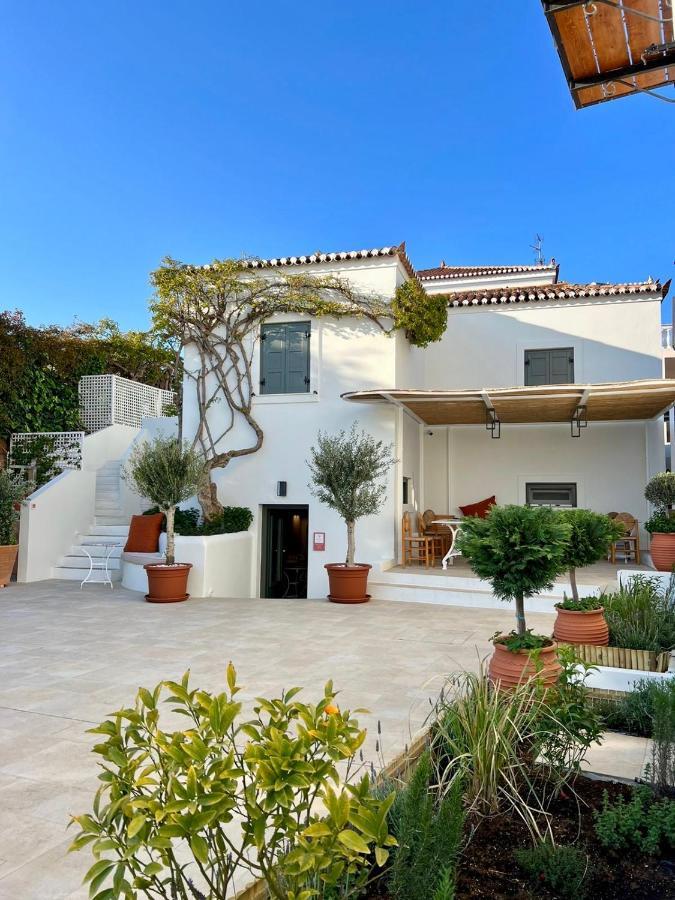 Hotel Yayaki Spetses Exterior foto